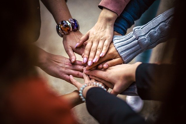 3 key ways team building directly benefits your business